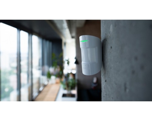 Ajax CombiProtect (9SA) white датчик движения и разбития