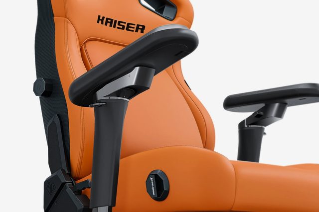 Игровое кресло AndaSeat Kaiser 4 V2 XL, оранжевый — Фото 6