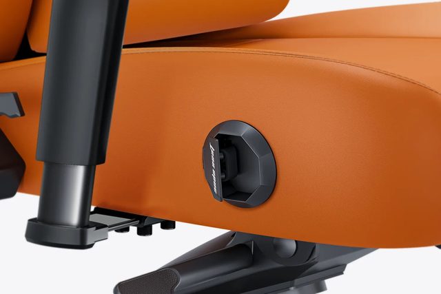 Игровое кресло AndaSeat Kaiser 4 V2 XL, оранжевый — Фото 7