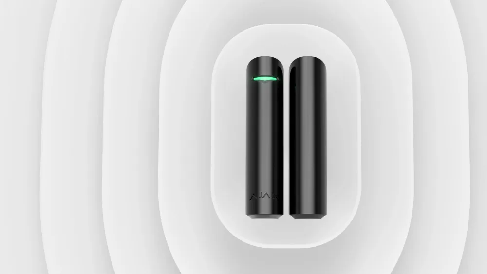 Датчик открытия Ajax DoorProtect с магнитом