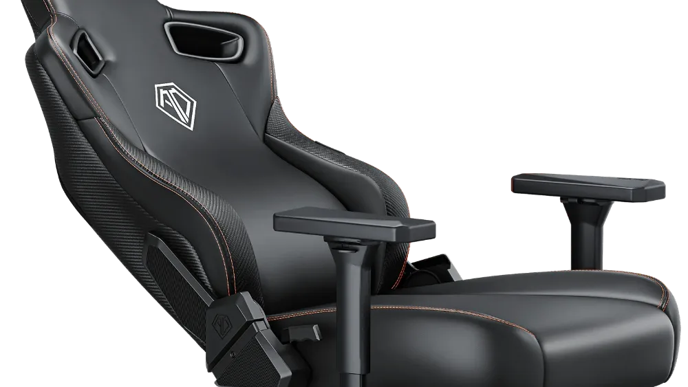 AndaSeat Kaiser 3E в чёрной экокоже с откинутой спинкой