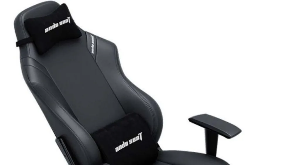 AndaSeat Luna Pro suyanchigʻidagi boʻyin va bel yostiqlari