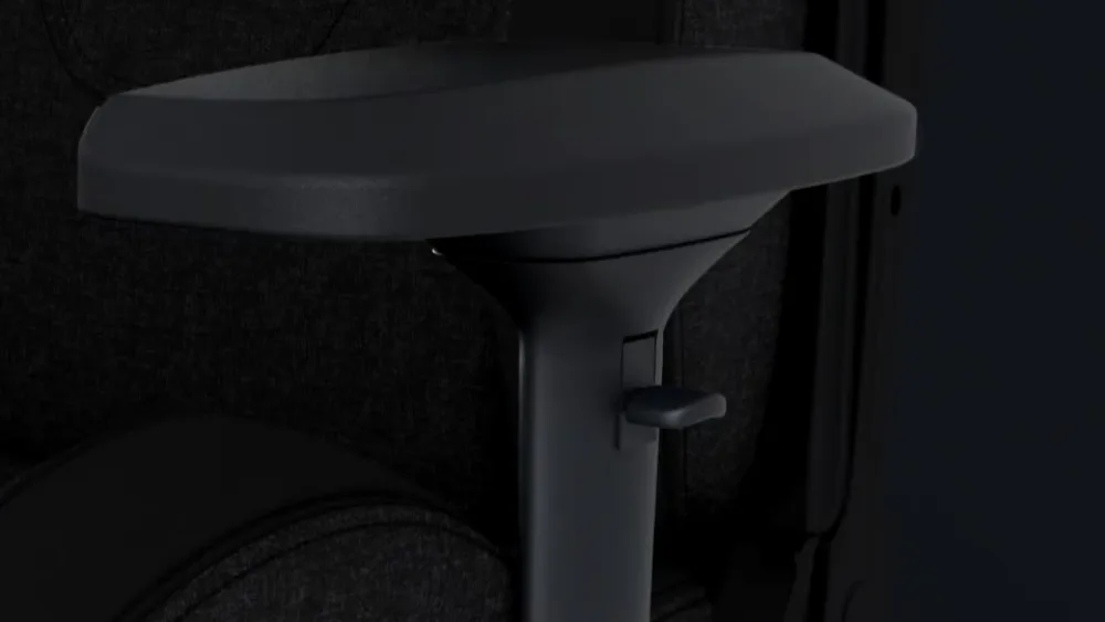 Подлокотник 4D кресла AndaSeat T Pro 2 с мягкой накладкой