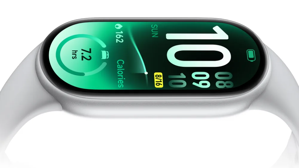 Yaqin plandagi Xiaomi Smart Band 11 — alyuminiy ramkadagi choʻzinchoq 1,72″ AMOLED ekran
