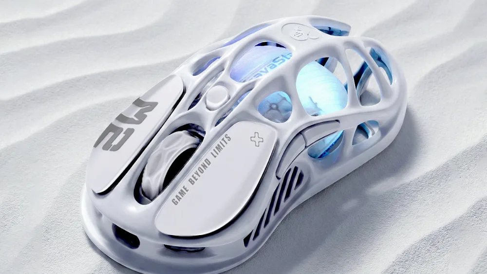 Белая GravaStar Mercury M2 Opaline White с голубой подсветкой