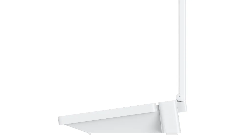 Xiaomi Router AX3000T сбоку: тонкий наклонный корпус и вертикальная антенна