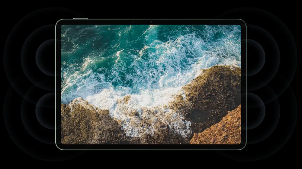Ekranida video boʻlgan Xiaomi Pad 8 Pro — Dolby Atmos li toʻrtta dinamik