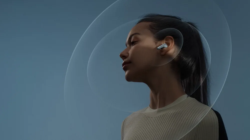 Redmi Buds 8 Pro taqqan qiz — 55 dB gacha shovqin bostirish atrofdagi shovqinni toʻsadi