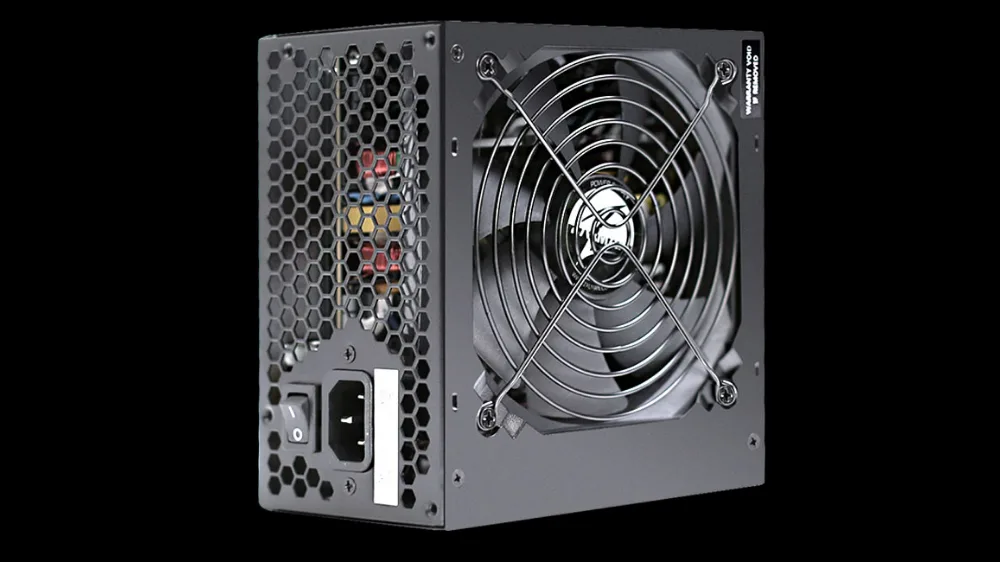 Zalman Wattbit II: вентилятор 120 мм, выключатель и разъём сетевого кабеля сзади